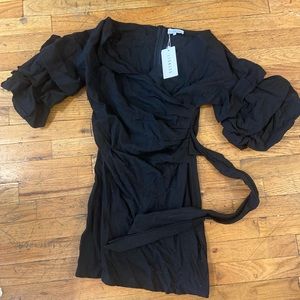 Lioness Small Black Dress